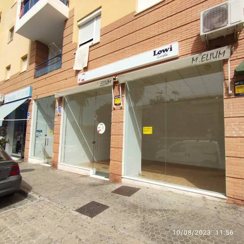 Local comercial en Alquiler en Calle Esmeralda en Pago Alhaja