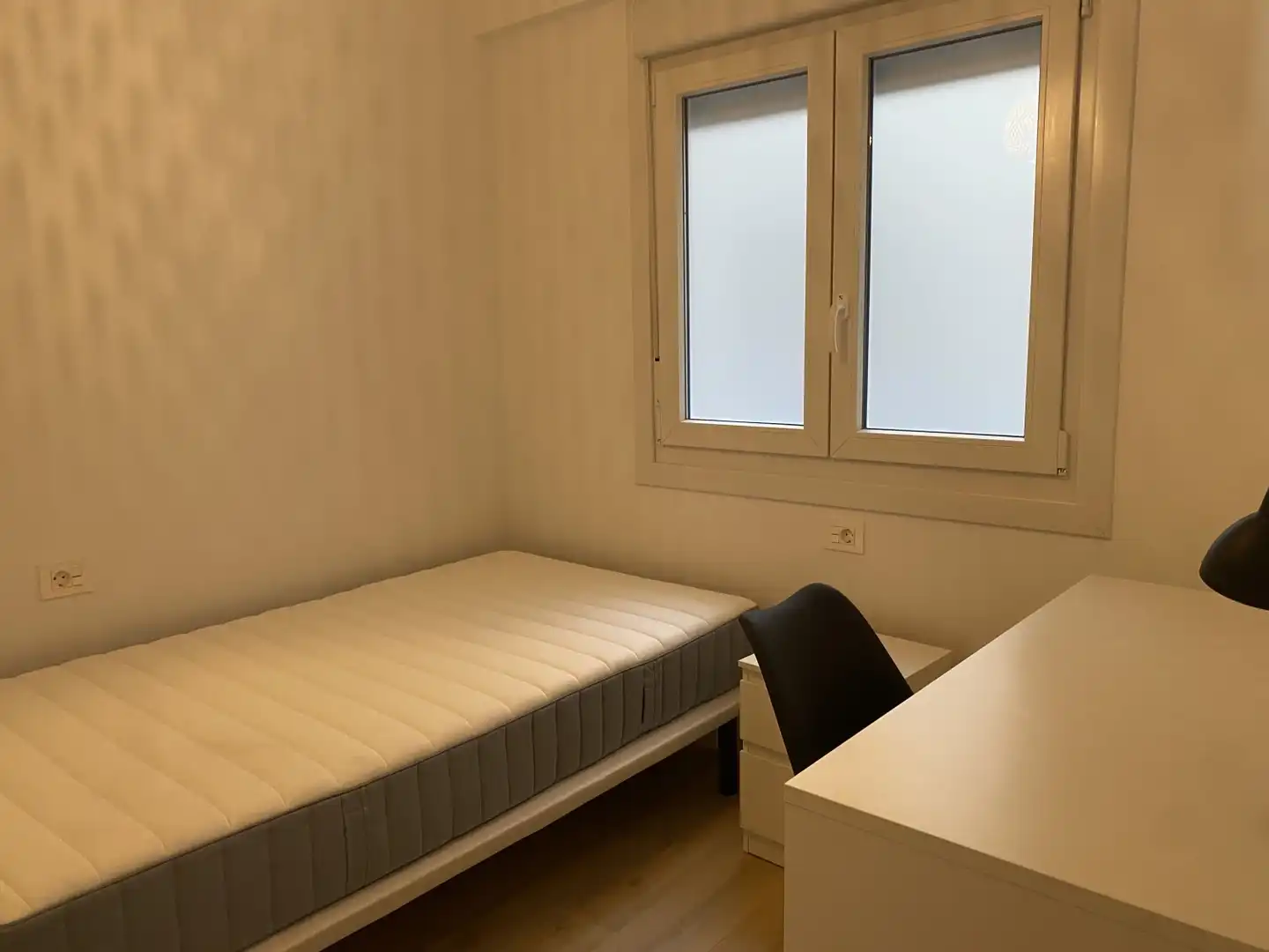Habitación de Piso de alquiler en Donostia - San Sebastián  con Amueblado