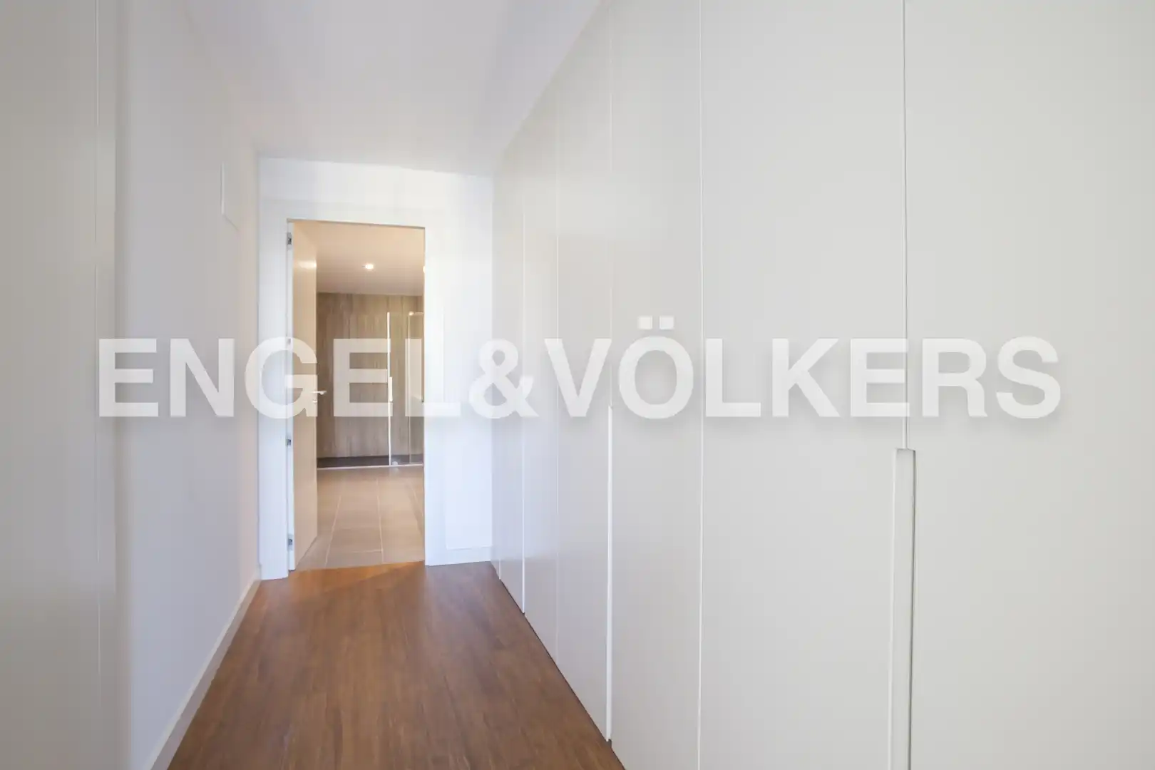 Attic for rent in Madrid  with Heating and Swimming Pool