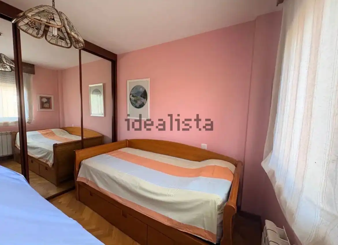 Dormitori de Casa o xalet en venda en Simancas amb Calefacció, Jardí privat i Traster