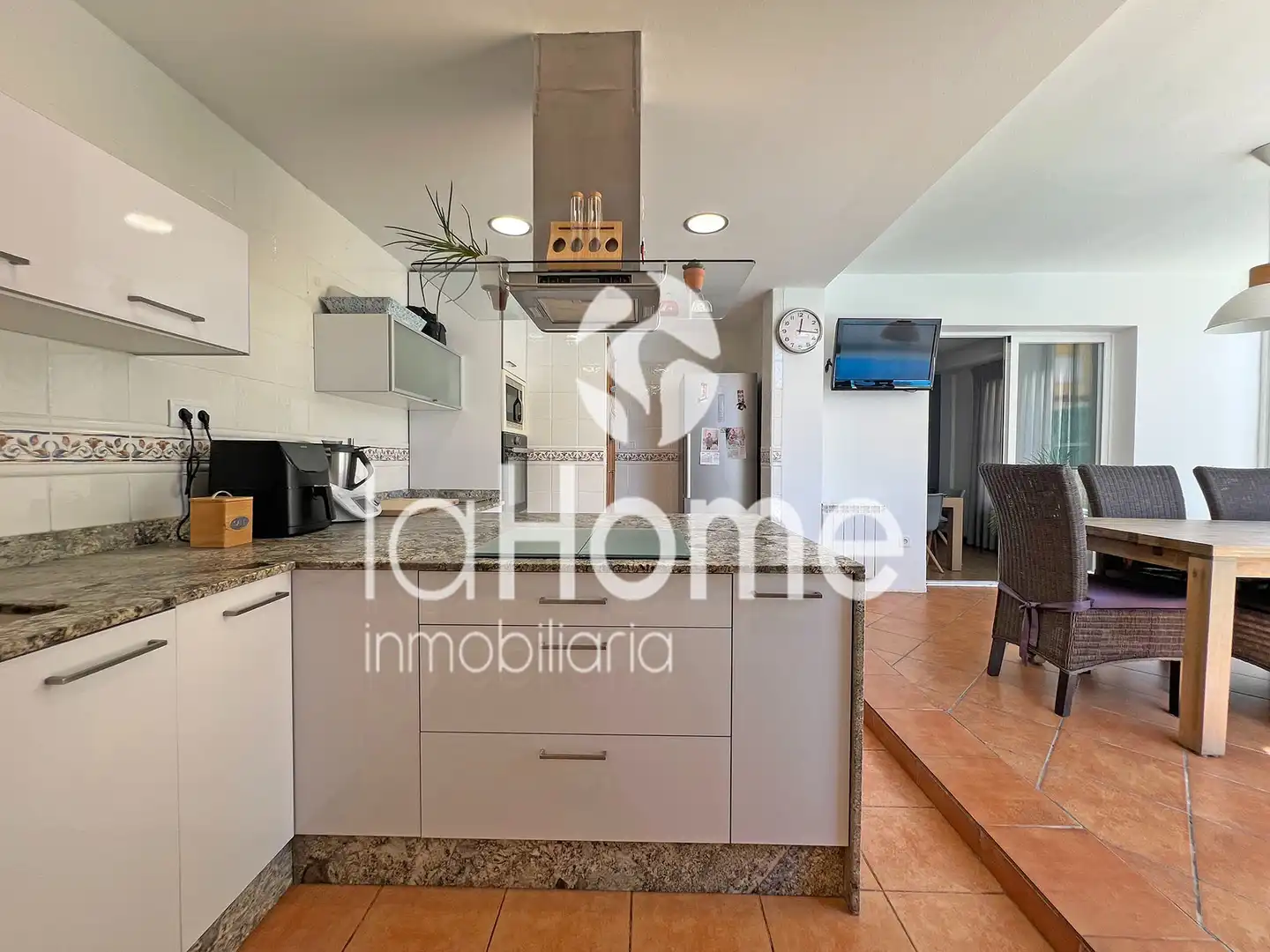 Kitchen of Houses for sale in La Pobla de Vallbona  with Air Conditioner, Heating and Private garden