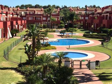 Reihenhaus mit Balkon zur Miete in Sotogrande Costa