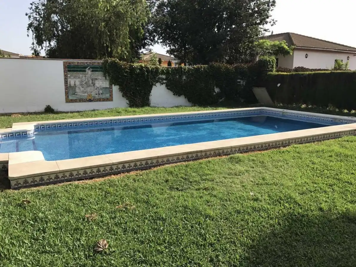 Casa con piscina in vendita a Periurbano Oeste - Sierra, imagen 3