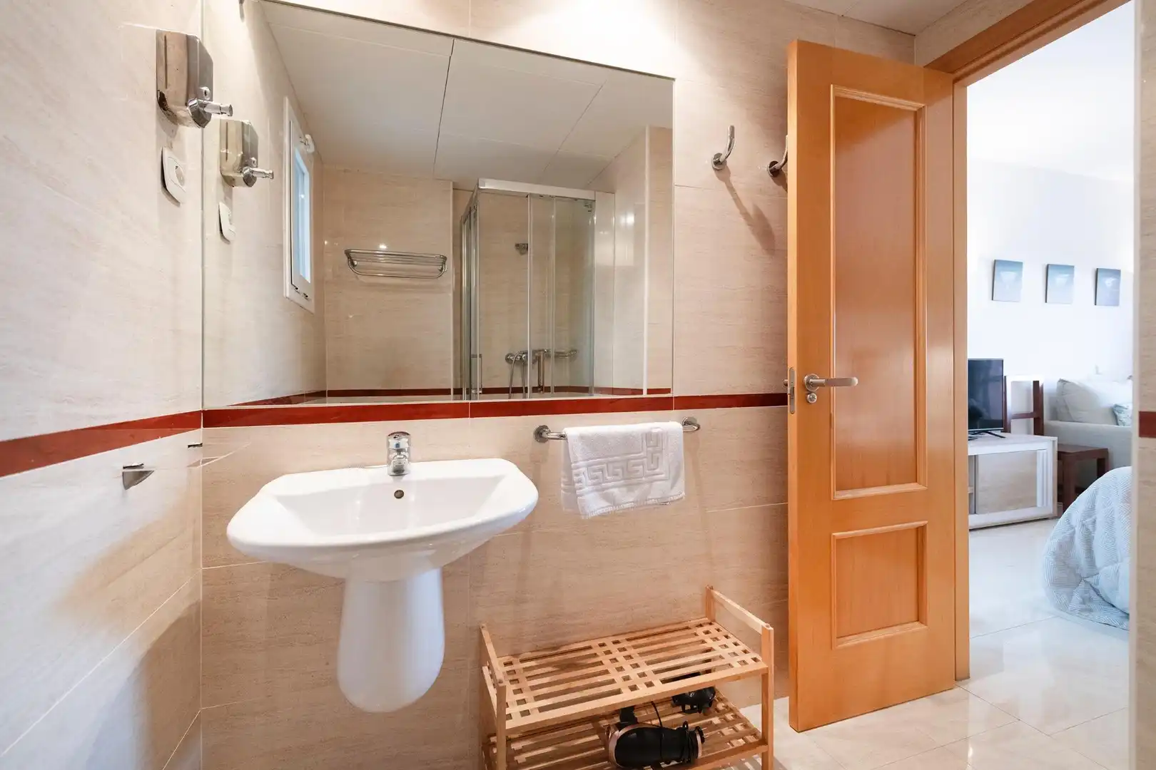 Bathroom of Study for sale in Rincón de la Victoria  with Air Conditioner, Terrace and Furnished