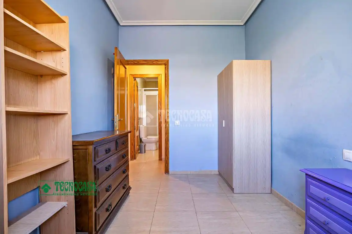 Bedroom of Flat for sale in Viator