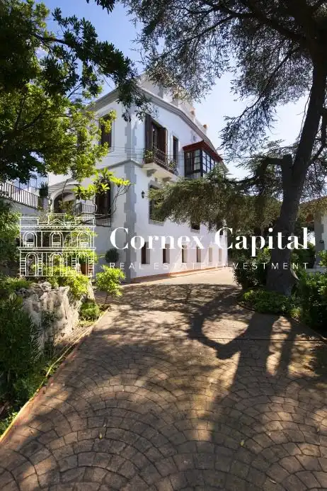 Außenansicht von Country house zum Verkauf in Sant Andreu de Llavaneres mit Privatgarten, Terrasse und Schwimmbad