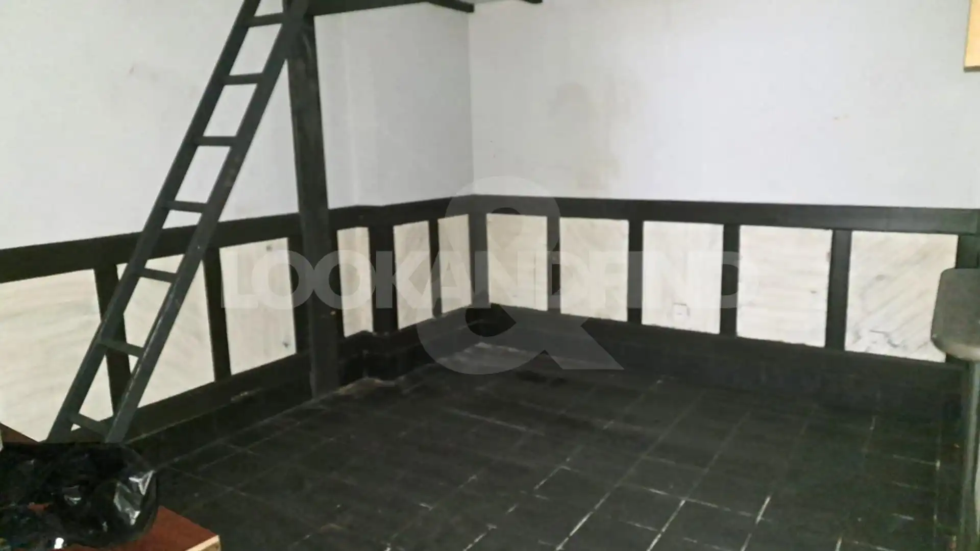 Local comercial en venda a Calle PEREZ GALDOS, imagen 2