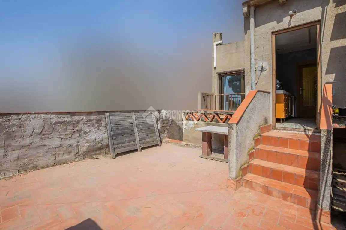 Casa adosada en venda a Serra d'en Camaró