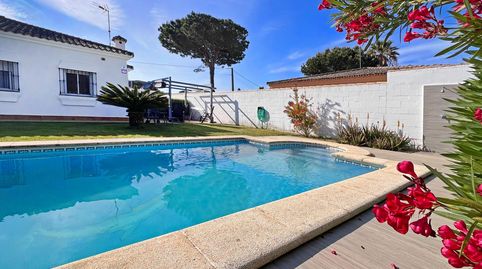 Foto 2 de Casa o xalet en venda a Las Lagunas - Campano, Chiclana de la Frontera