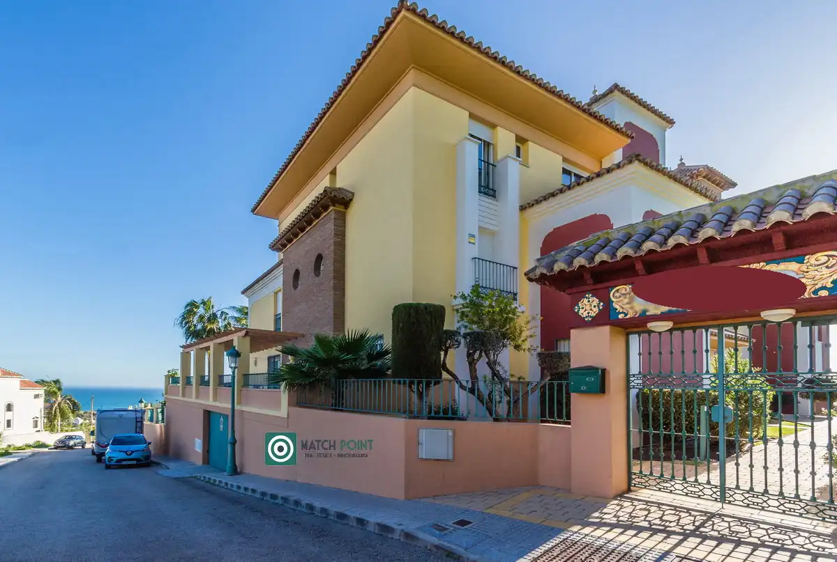 Außenansicht von Wohnung zum Verkauf in Nerja