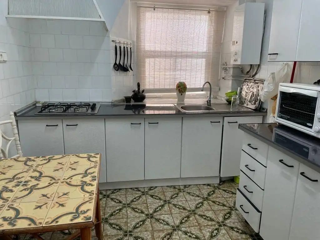 Cocina de Edificio en venta en Alicante / Alacant
