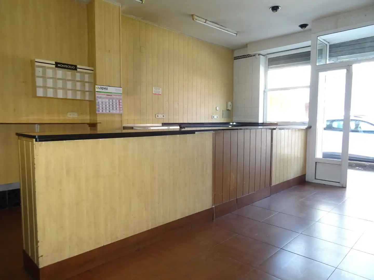 Business premises for sale in Algemesí, imagen 2