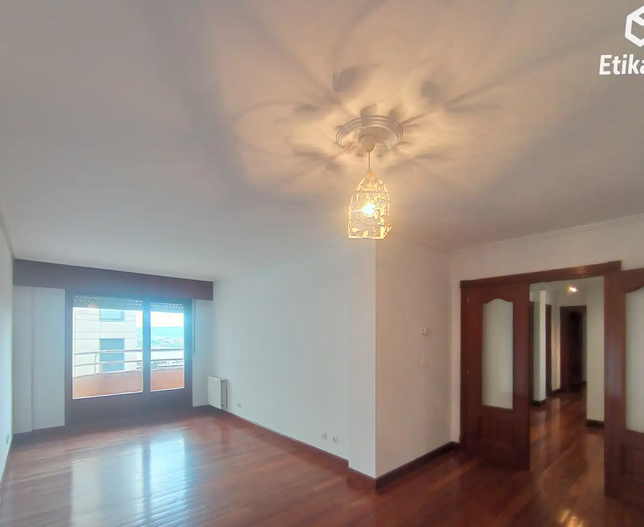 Wohnzimmer von Wohnung zur Miete in Portugalete mit Heizung