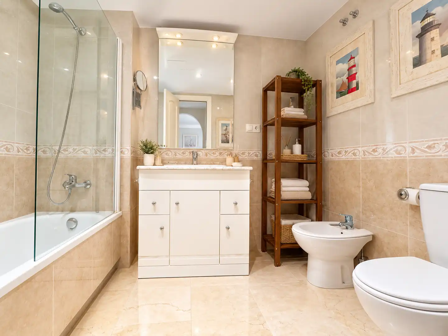 Bathroom of Apartments for sale in San Pedro de Alcántara