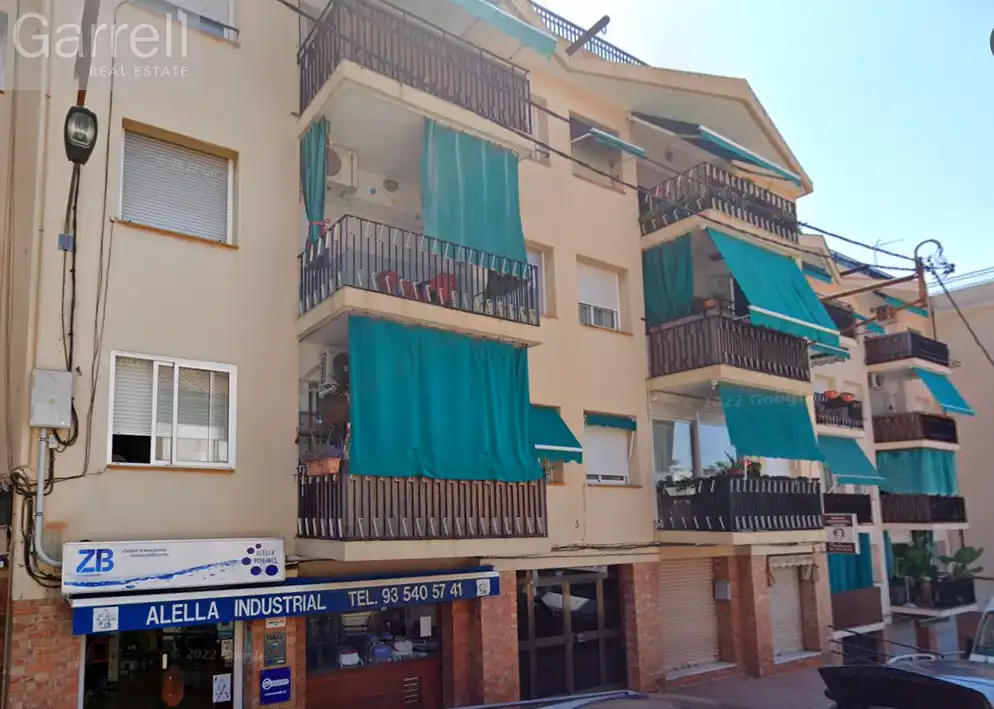 Vista exterior de Piso en venta en Alella