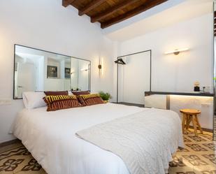 Dormitori de Apartament de lloguer en  Granada Capital