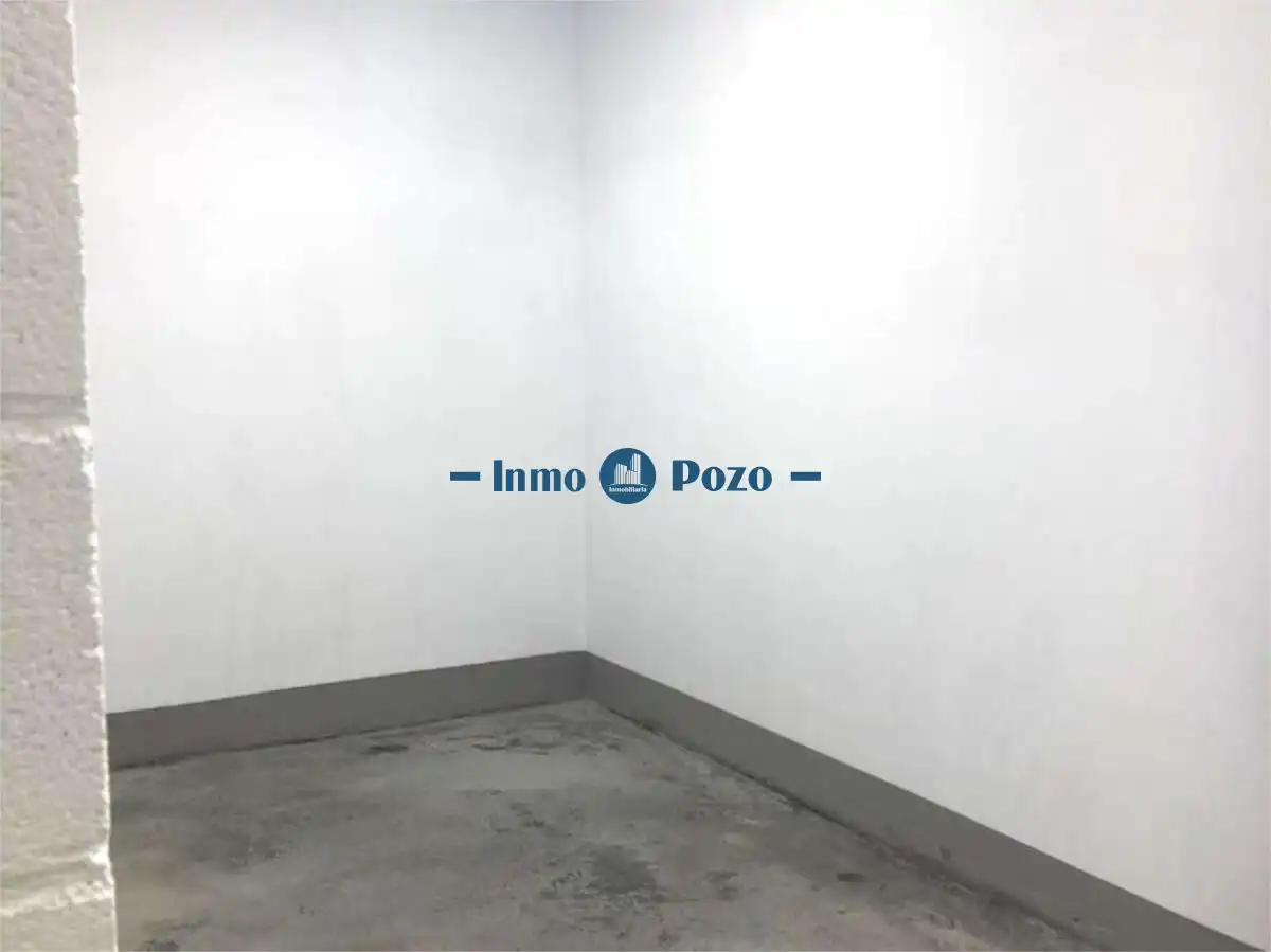 Garatge en venda en Almendralejo