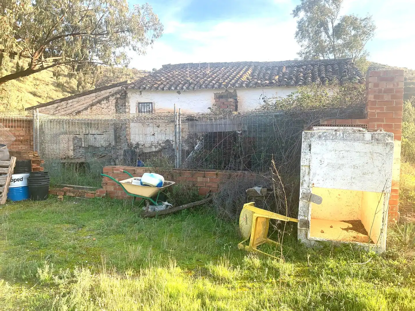 Finca rústica en venda en Sedella amb Jardí privat, Terrassa i Traster