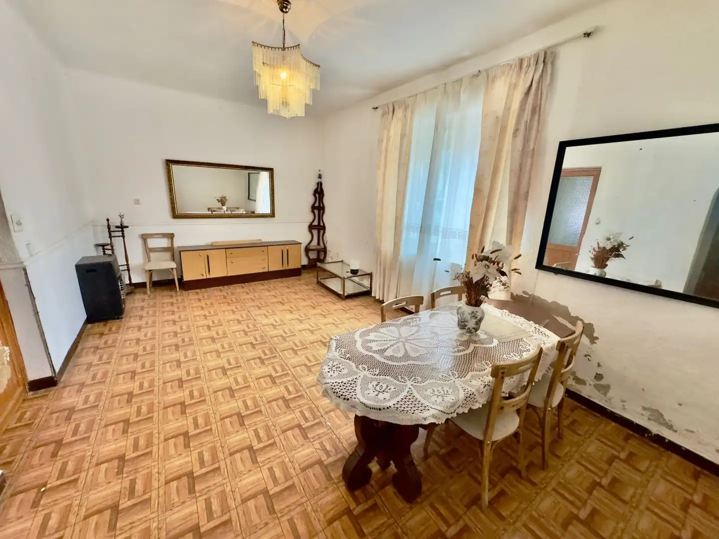 Flat for sale in Feria del Vino