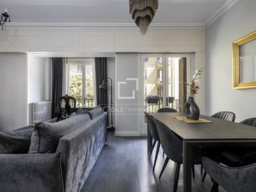Appartement avec balcon à vendre à Eixample
