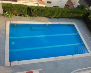 Piscina de Apartament en venda en Benicasim / Benicàssim amb Piscina comunitària