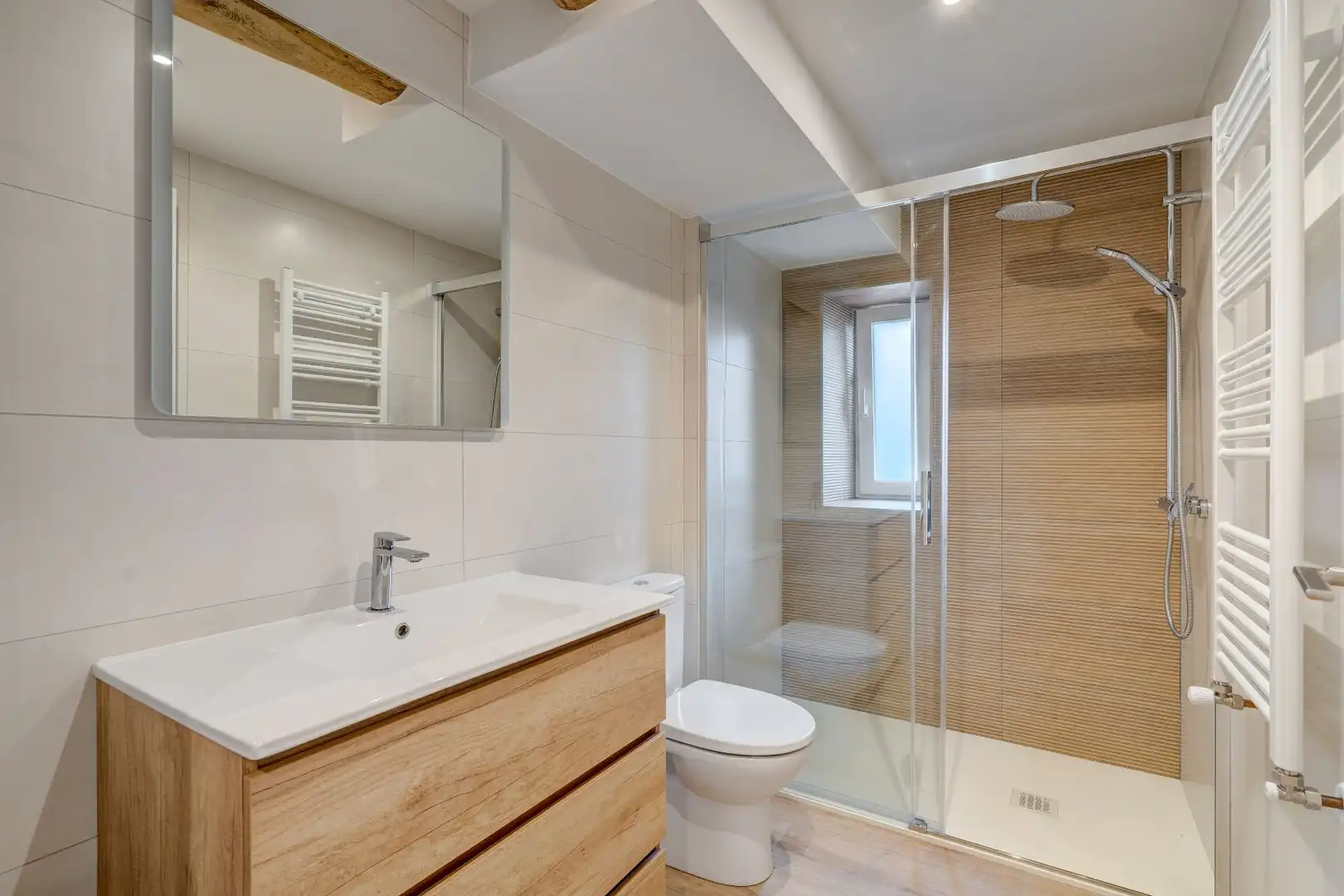 Baño de Piso en venta en Hondarribia con Calefacción