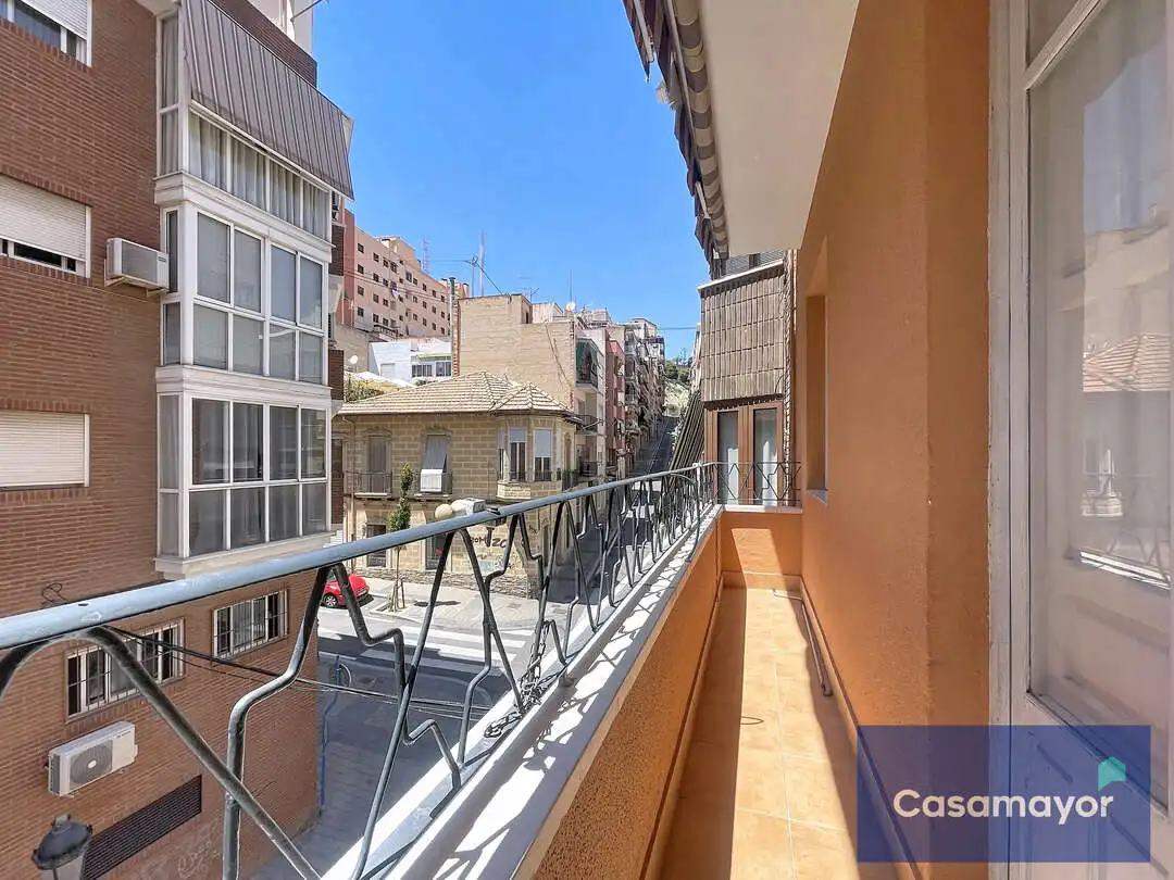 Piso con ascensor en venta en Calle Sargento Vaillo, imagen 5
