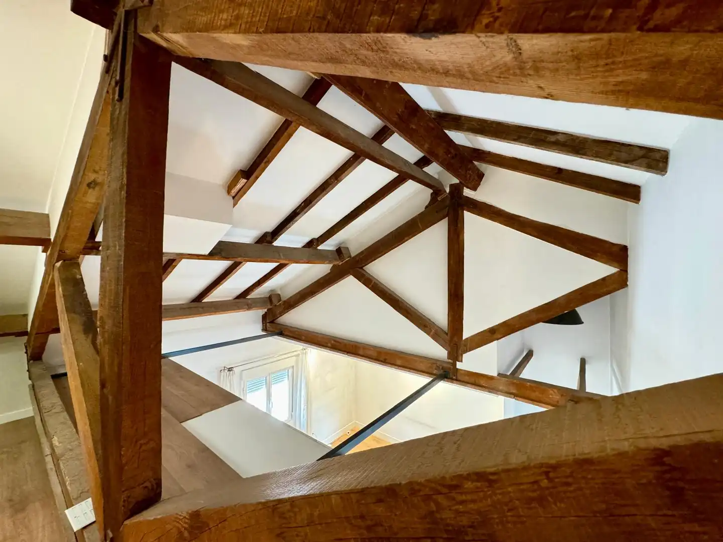 Maisonette zum Verkauf in Madrid mit Klimaanlage und Privatgarten
