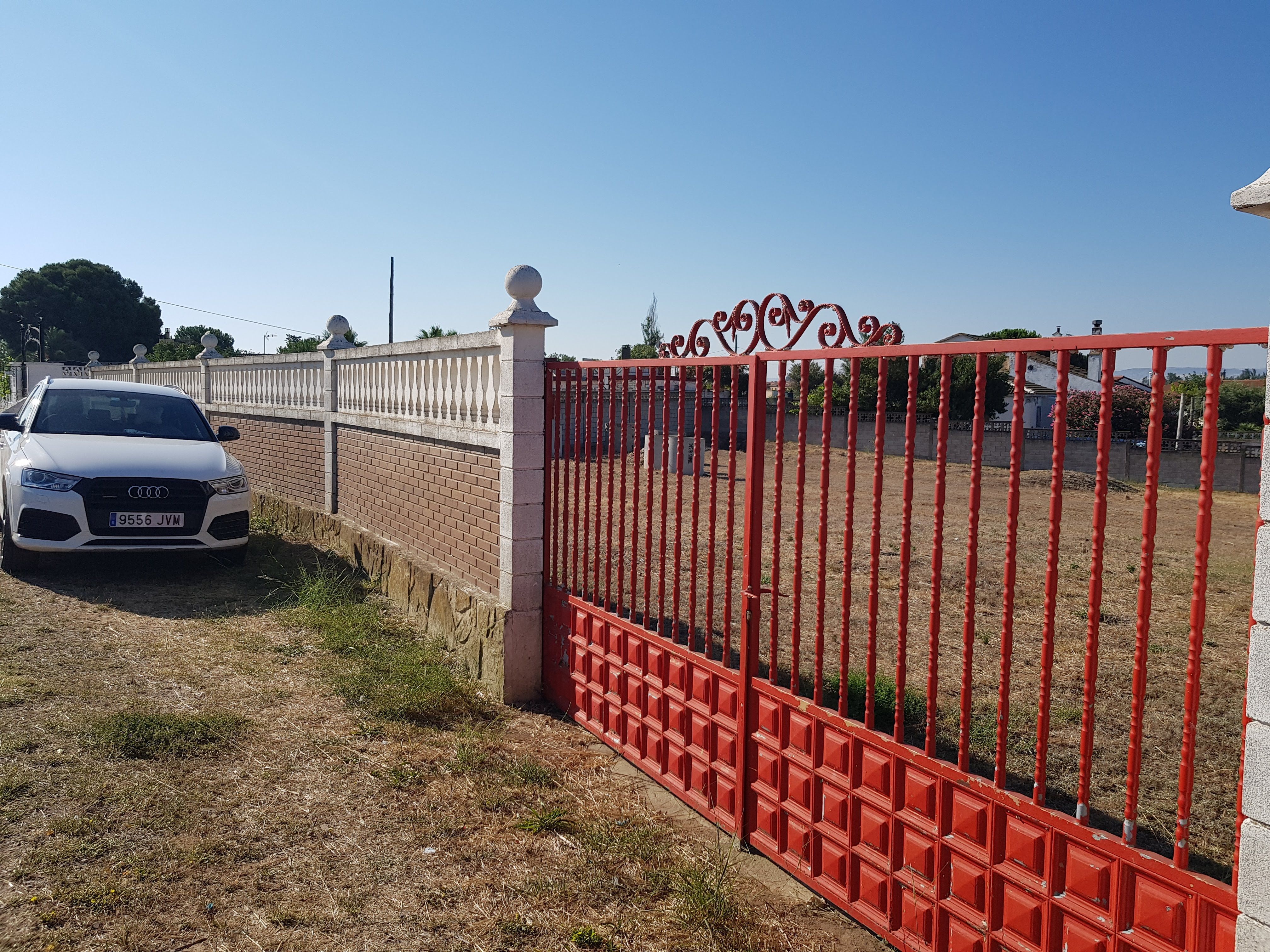 Land for sale in Pinseque
