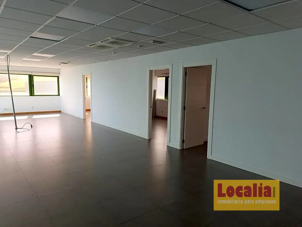 Oficina de alquiler en Torrelavega 