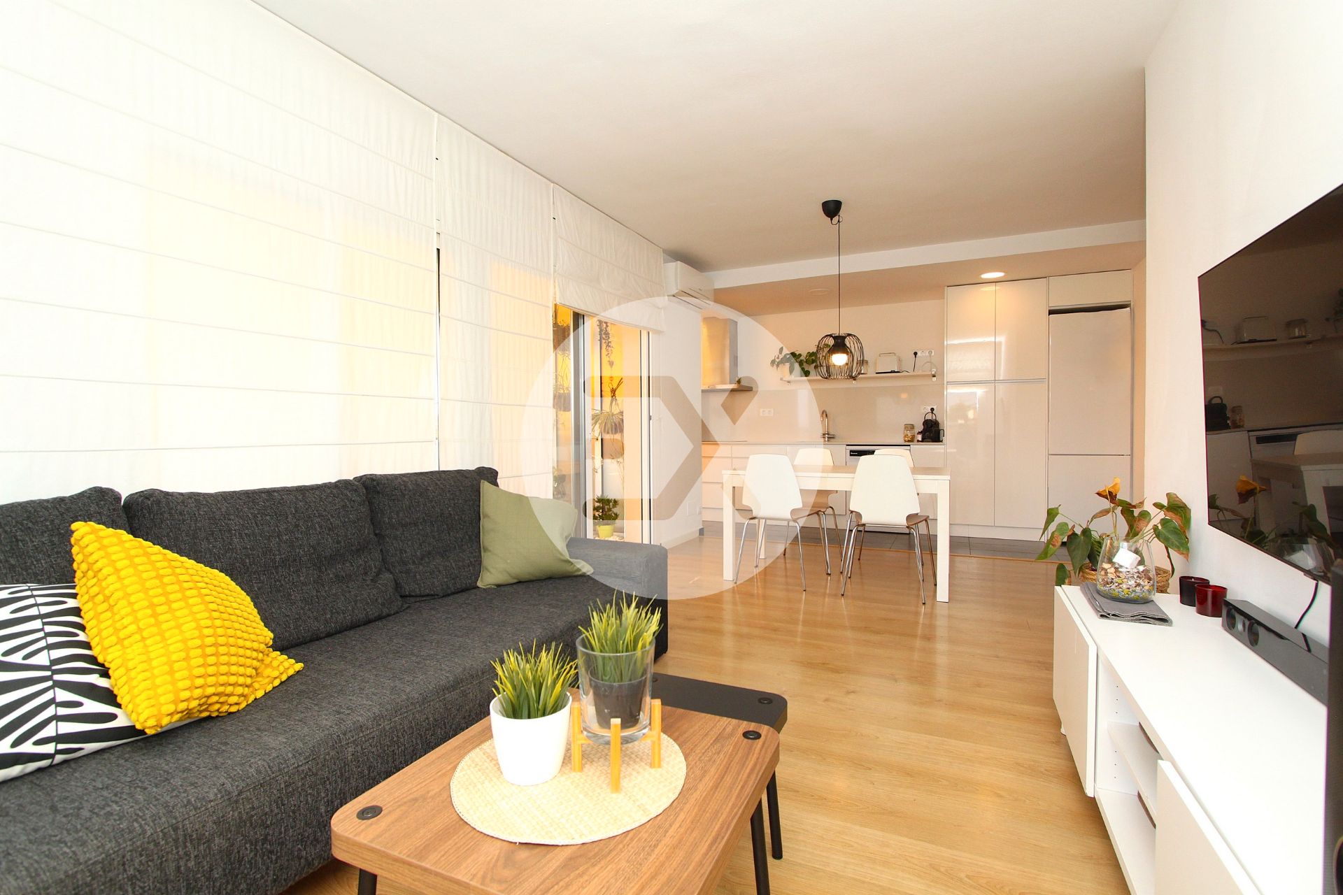 Living room of Flat for sale in Castelldefels  with Air Conditioner, Heating and Parquet flooring