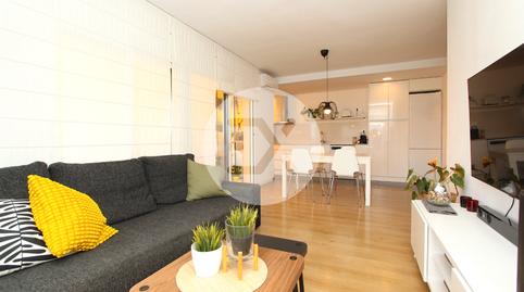 Foto 2 de Piso en venta en Montmar, Barcelona