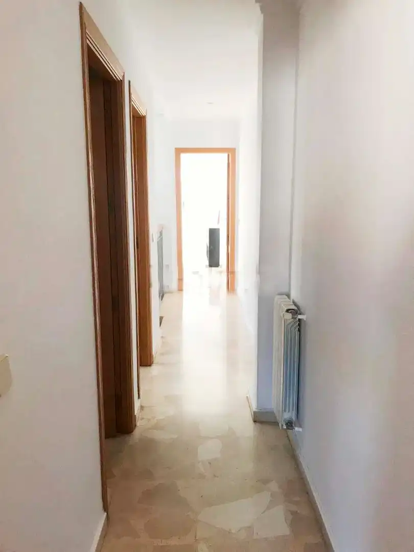 Maisonette zum Verkauf in Albacete mit Klimaanlage, Heizung und Abstellraum