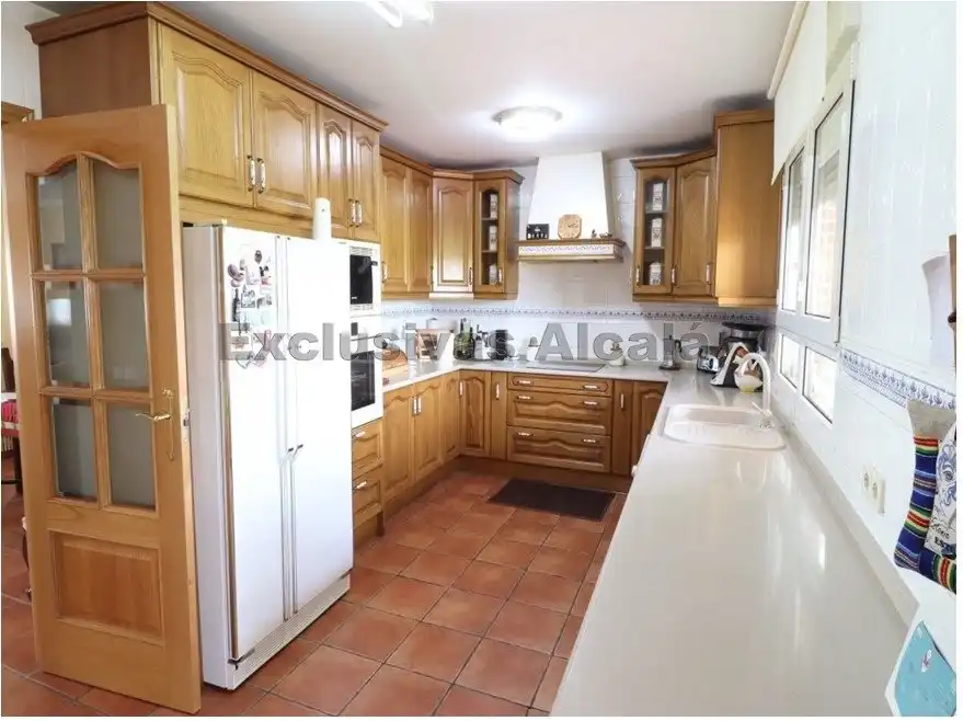 Cocina de Casa o chalet en venta en Villalbilla con Aire acondicionado, Calefacción y Jardín privado