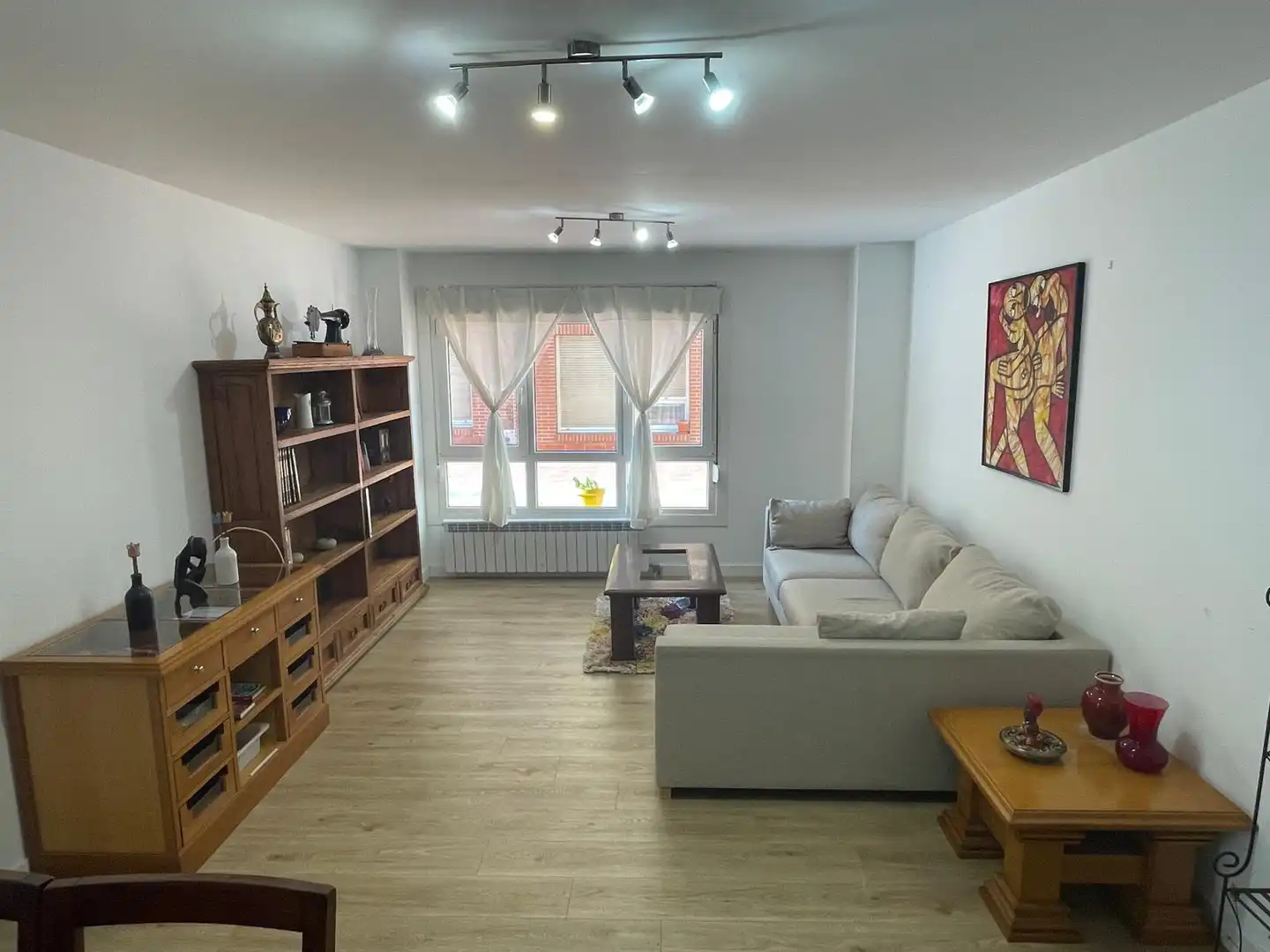 Sala de estar de Piso en venta en Santander con Calefacción, Horno y Lavadora