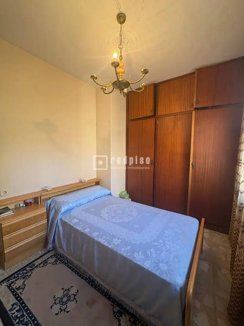 Dormitori de Casa o xalet en venda en Cenicientos