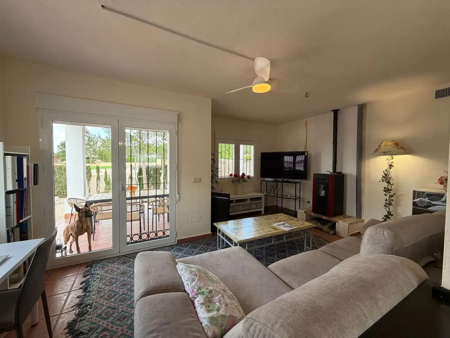 Sala de estar de Casa o chalet en venta en Fuente Álamo de Murcia con Aire acondicionado, Jardín privado y Terraza
