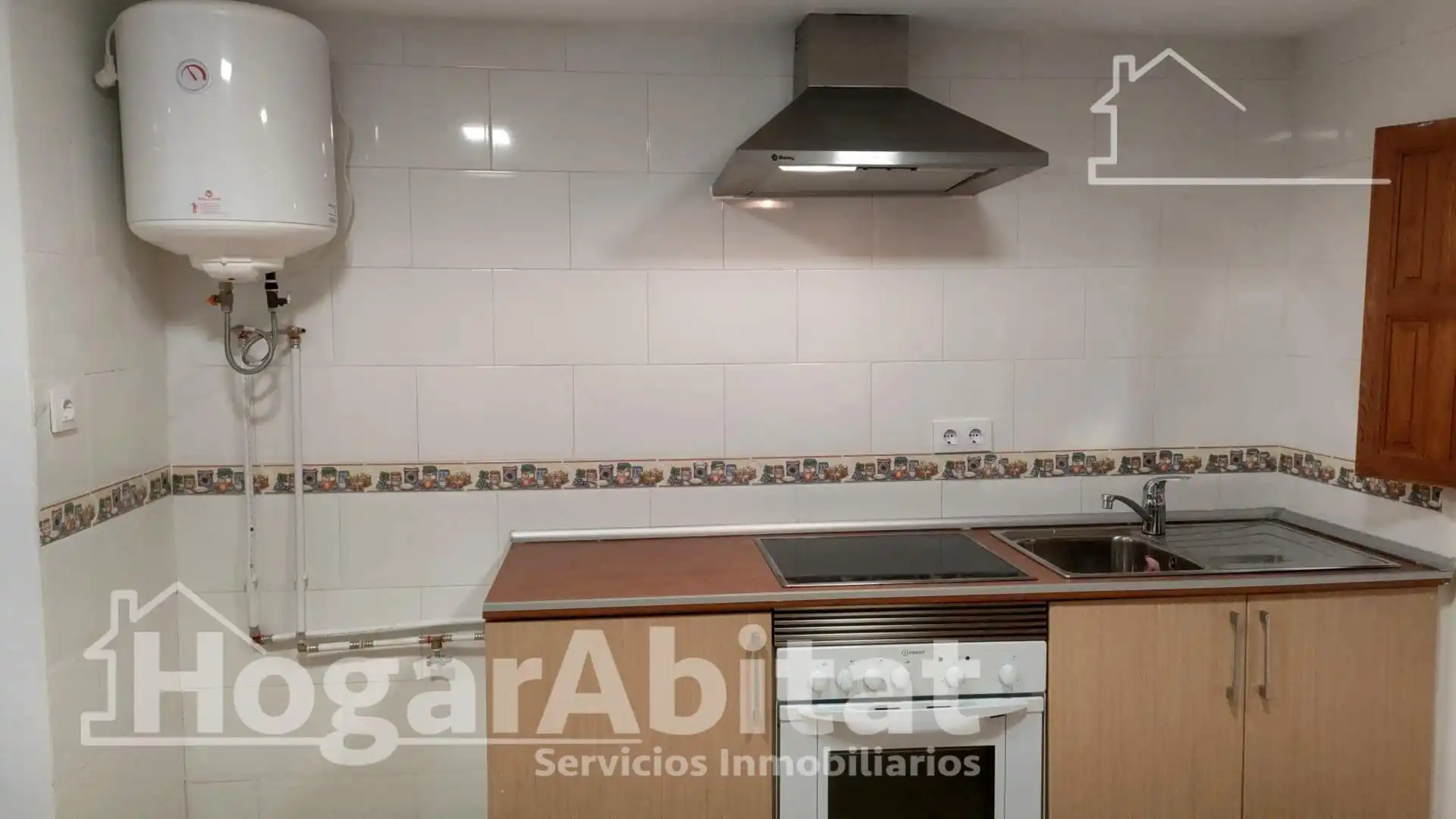 Cuina de Casa o xalet en venda en Ontinyent amb Calefacció i Balcó