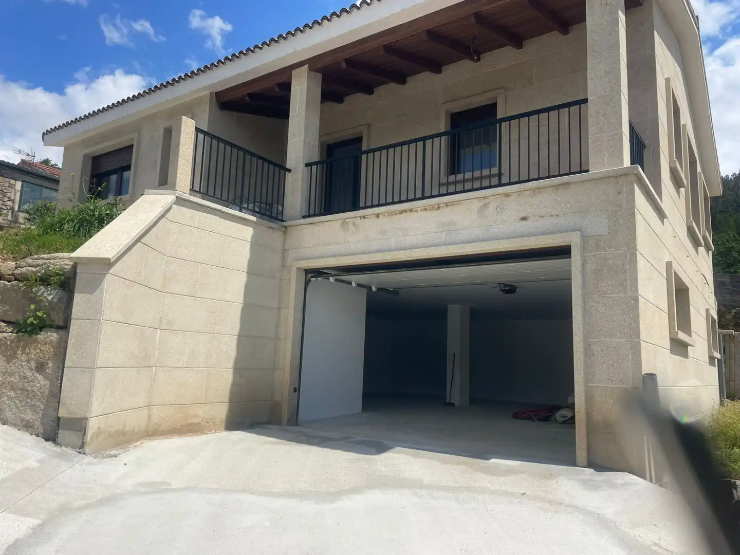 Vista exterior de Casa o chalet de alquiler en Santiago de Compostela  con Se aceptan mascotas