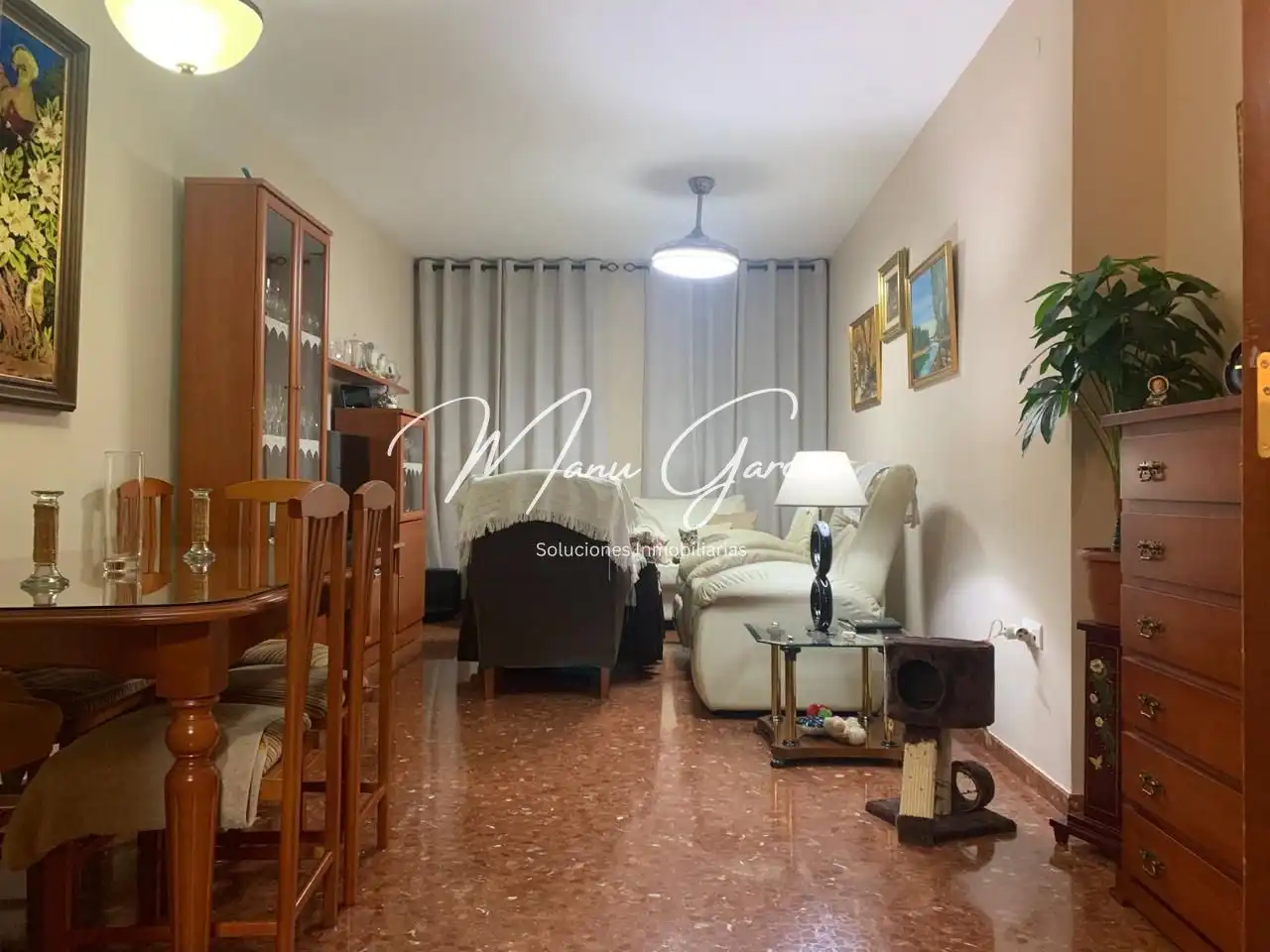 Sala de estar de Planta baja en venta en Lucena con Aire acondicionado, Trastero y Amueblado