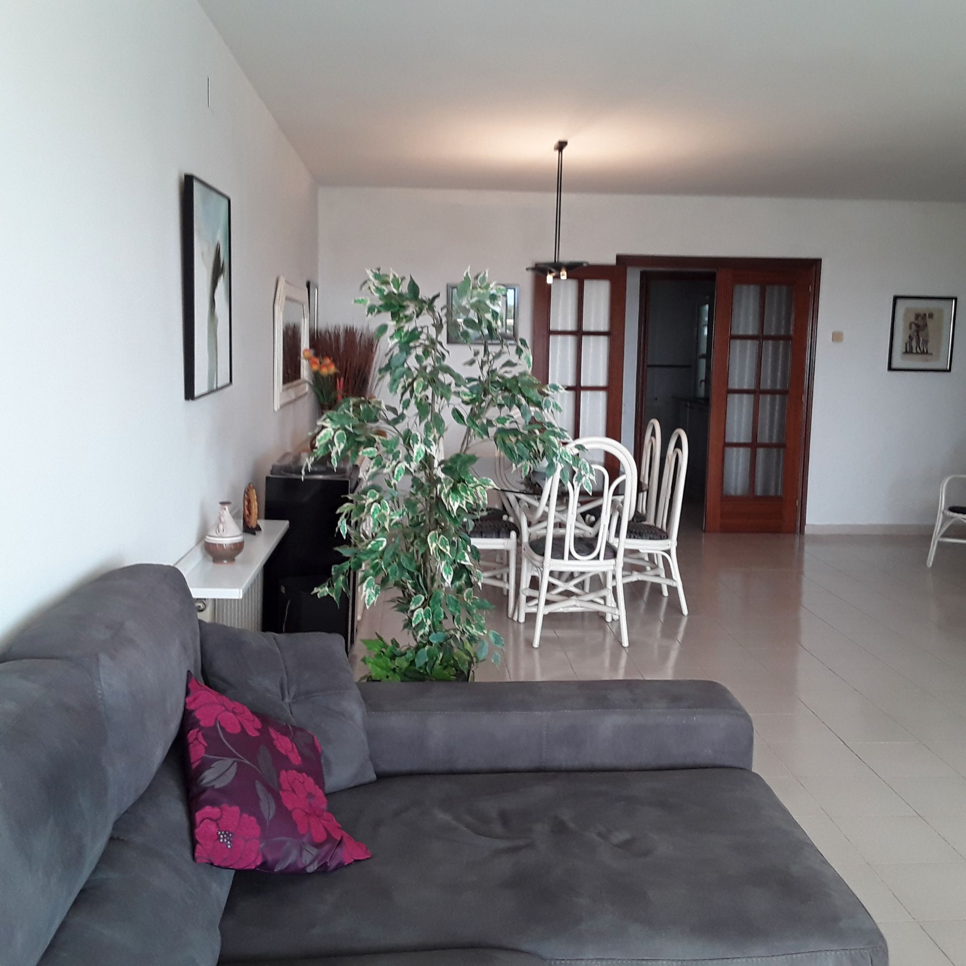 Sala d'estar de Pis de lloguer en Sitges amb Calefacció, Terrassa i Moblat