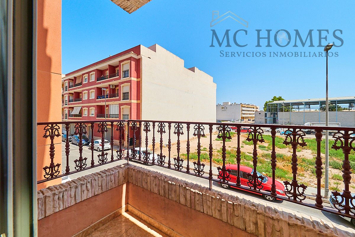 Exterior view of Flat to rent in Almoradí  with Air Conditioner, Furnished and Oven