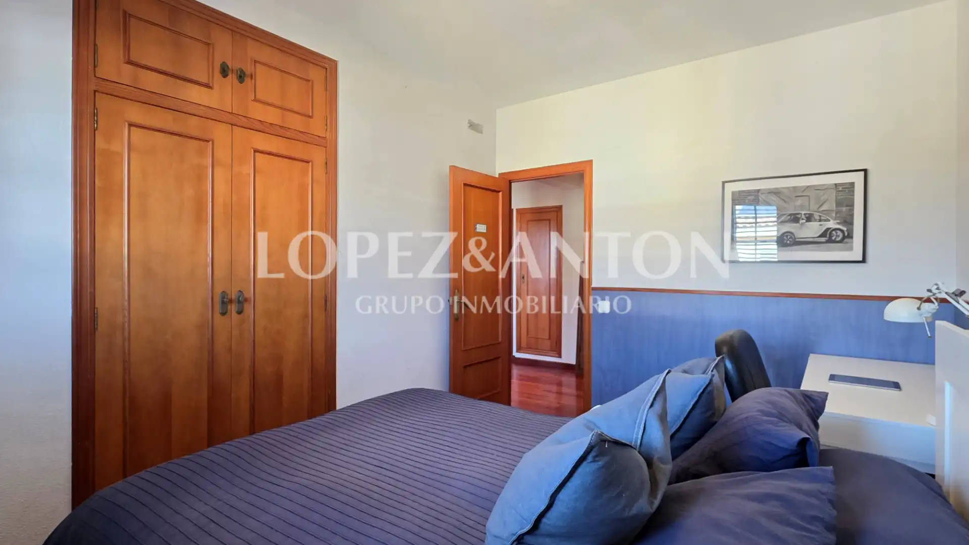 Habitación de Casa o chalet en venta en L'Eliana con Calefacción, Jardín privado y Parquet