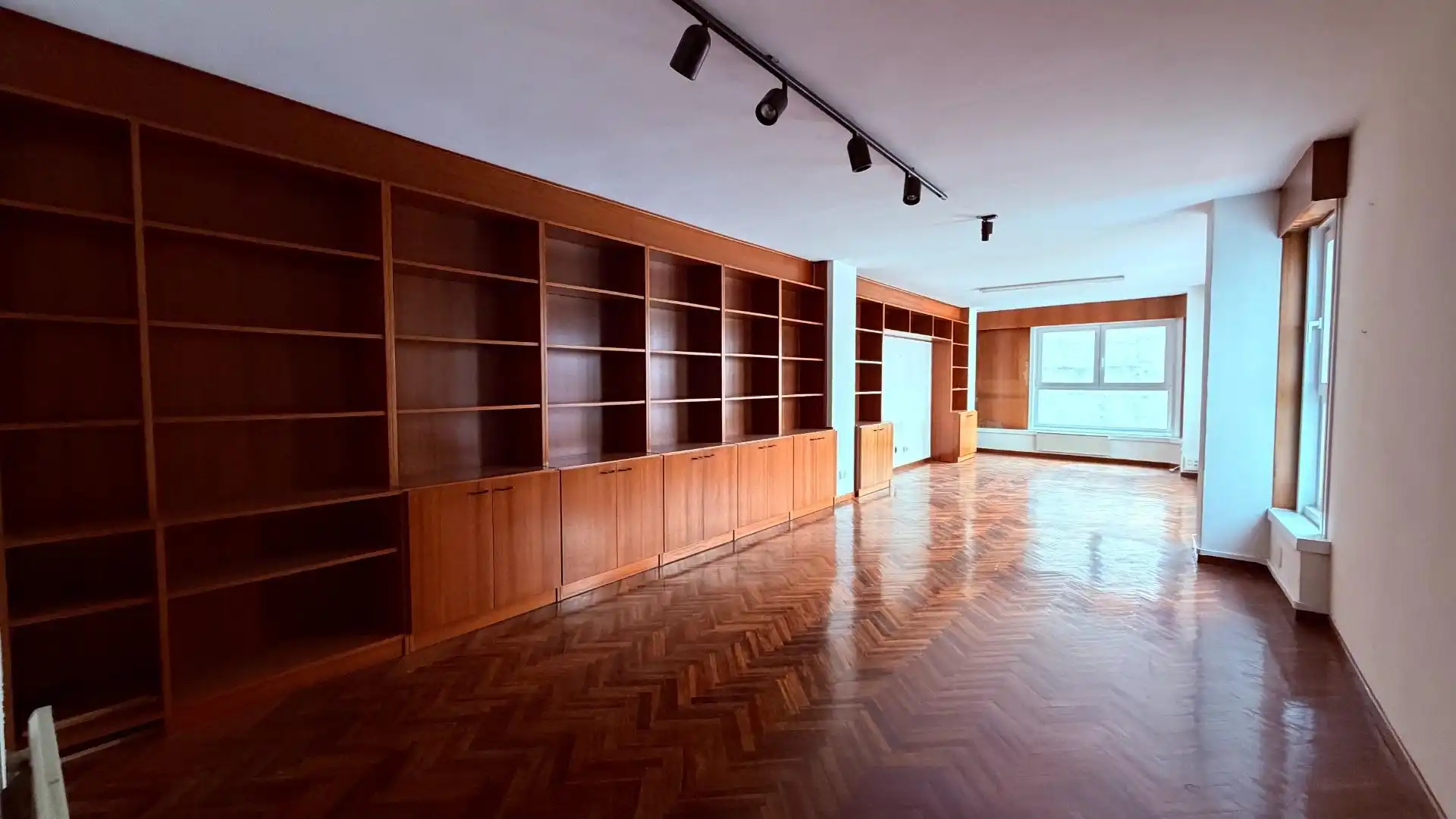 Sala d'estar de Oficina de lloguer en A Coruña Capital 
