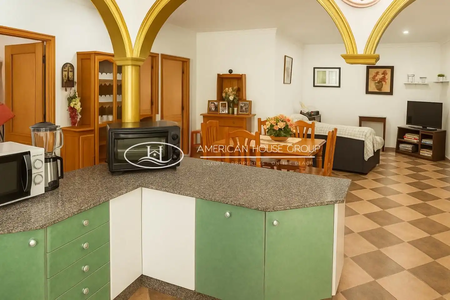 Kitchen of Houses for sale in Chiclana de la Frontera  with Private garden, Storage room and Swimming Pool