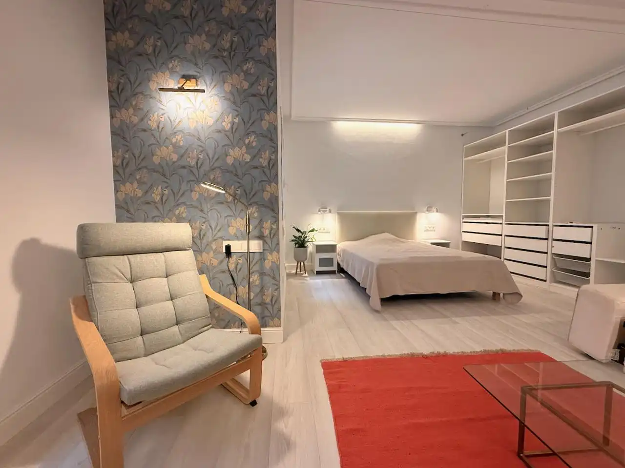 Schlafzimmer von Wohnung zur Miete in Donostia - San Sebastián  mit Heizung