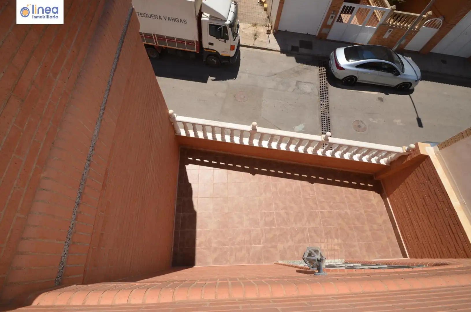 Casa adosada en venta en Calle ANGEL CARA, La Mojonera