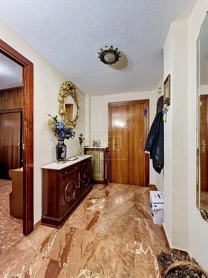 Flat for sale in Granada  with Heating, Storage room and Balcony