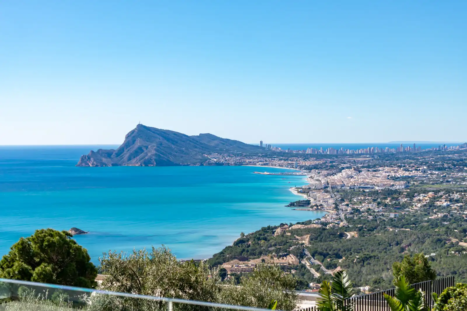 Vista exterior de Casa o xalet en venda en Altea amb Aire condicionat, Calefacció i Jardí privat