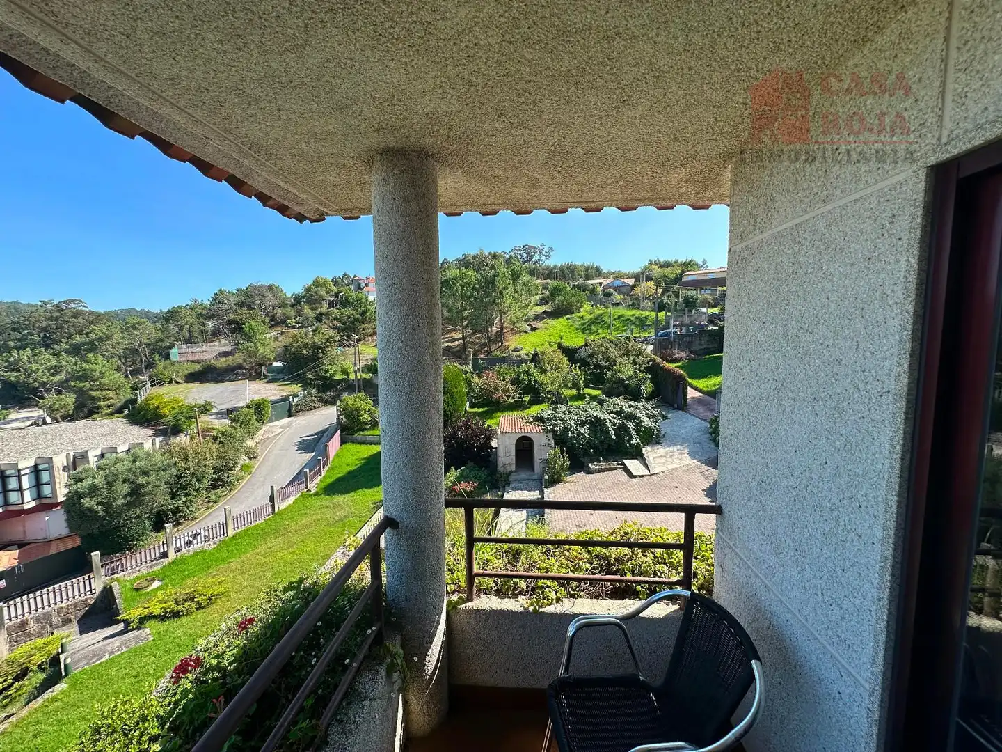 Garden of Houses for sale in Cangas   with Air Conditioner, Heating and Terrace
